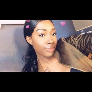 Meet your Posher, Destiny